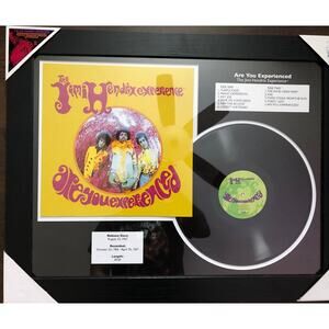 THE JIMI HENDRIX EXPERIENCE COMMEMORATIVE MATTED & FRAMED RECORD W/ COVER ART